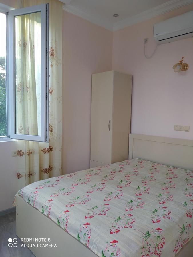 Emzari'S Apartment 科布列季 外观 照片